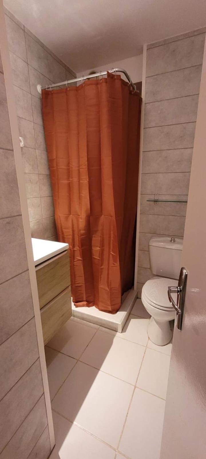 Le Val Fleuri Apartment Sete Bagian luar foto