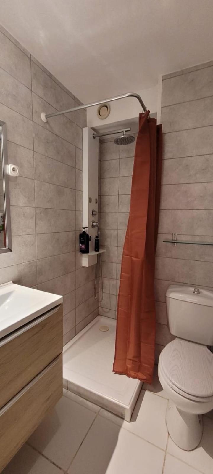 Le Val Fleuri Apartment Sete Bagian luar foto